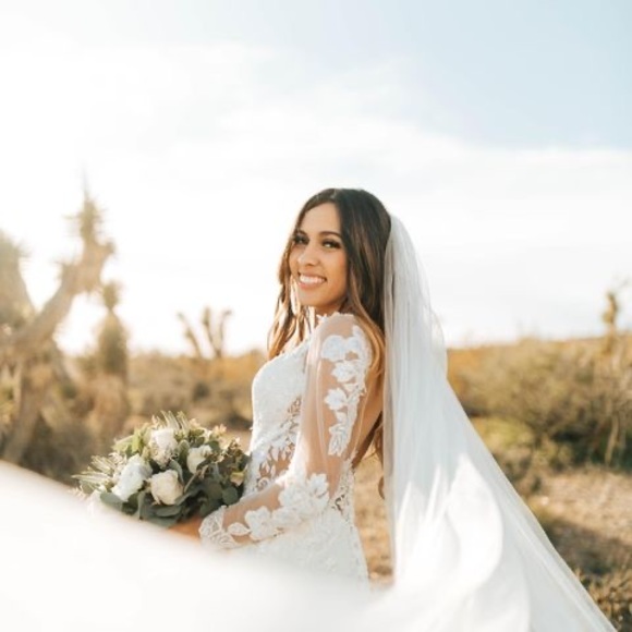 Meet your Posher, Bia - Picture 1 of 1